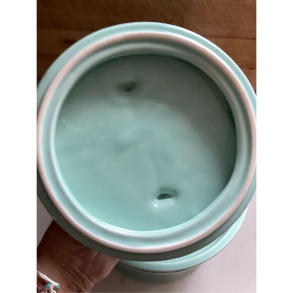 Pioneer Woman Melody Stoneware Onion Keeper 7.8” - Picture 6 of 9